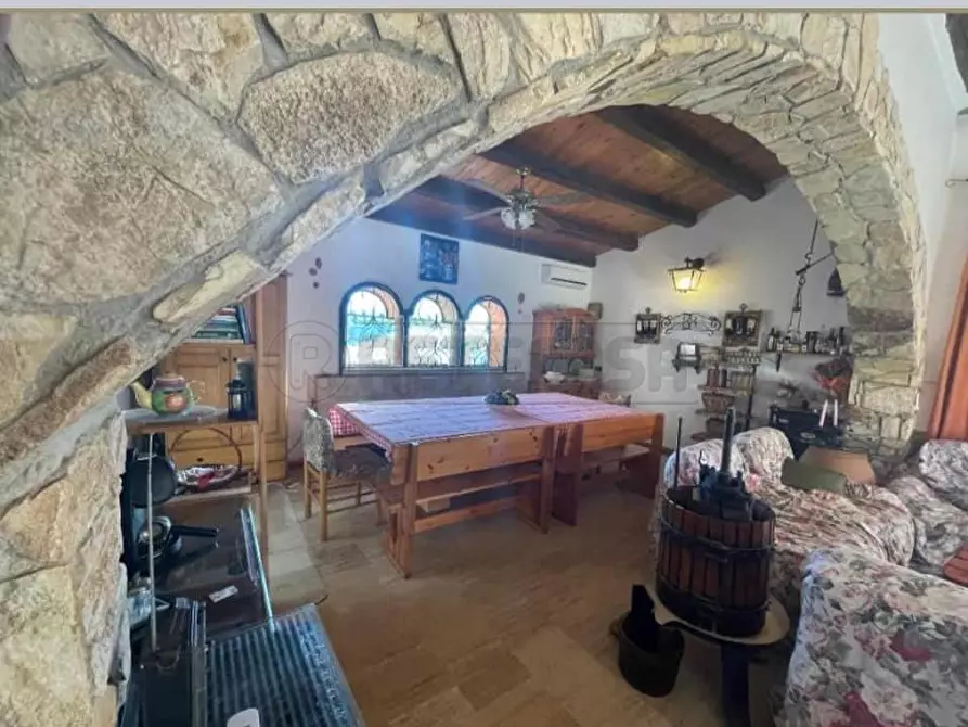 Immagine 51 di Villa in vendita  a Castellammare Del Golfo