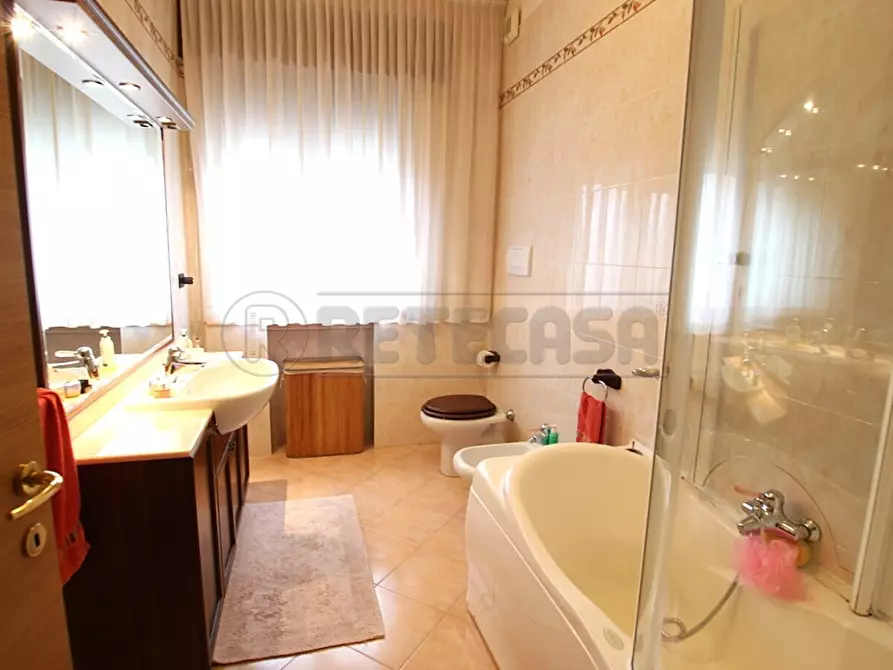 Immagine 26 di Trilocale in vendita  in Via Barnaba Pizzardi a Vicenza