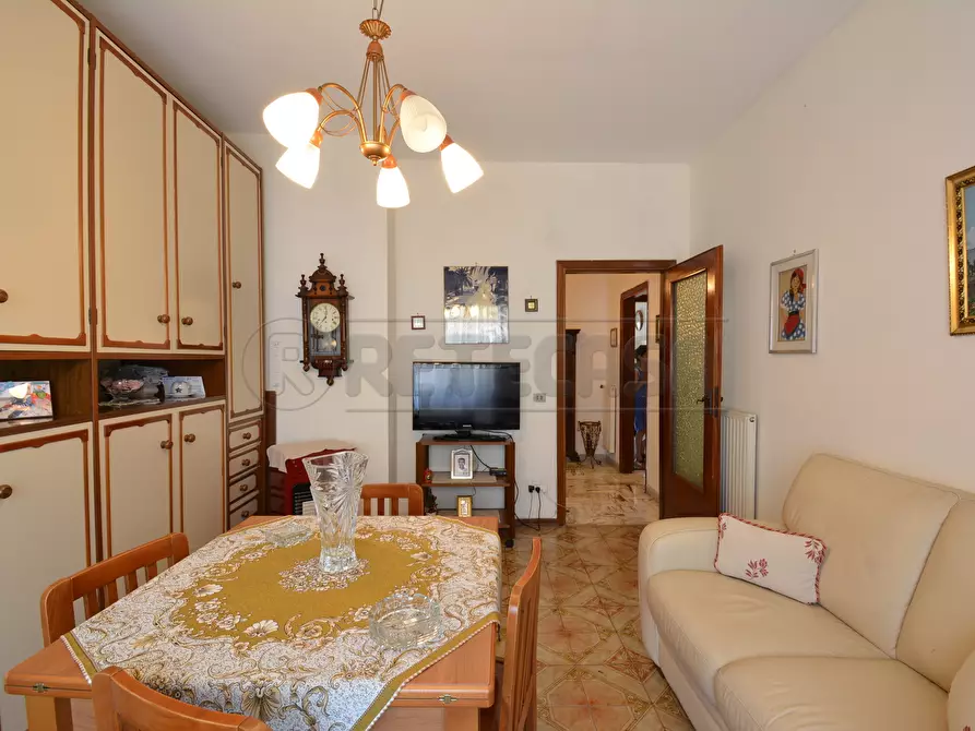 Immagine 6 di Quadrilocale in vendita  in Via Pietro Castelli 250 a Messina