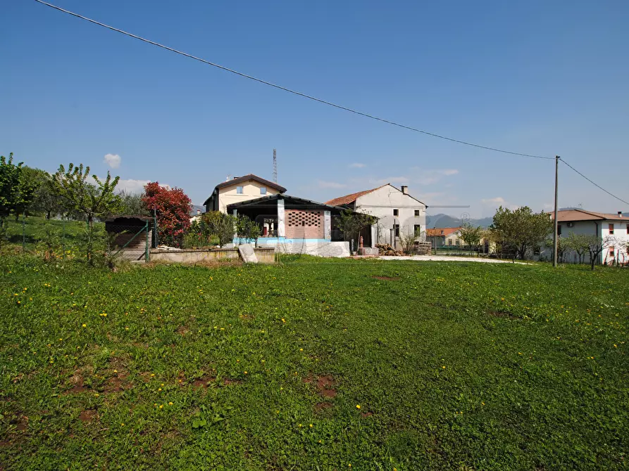 Immagine 6 di Villa in vendita  in Piazza Roma 36 a Brogliano