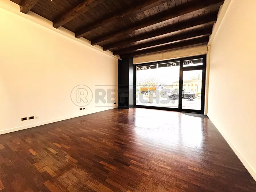Immagine 7 di Locale commerciale in affitto  in Via San Marco 145 a Padova
