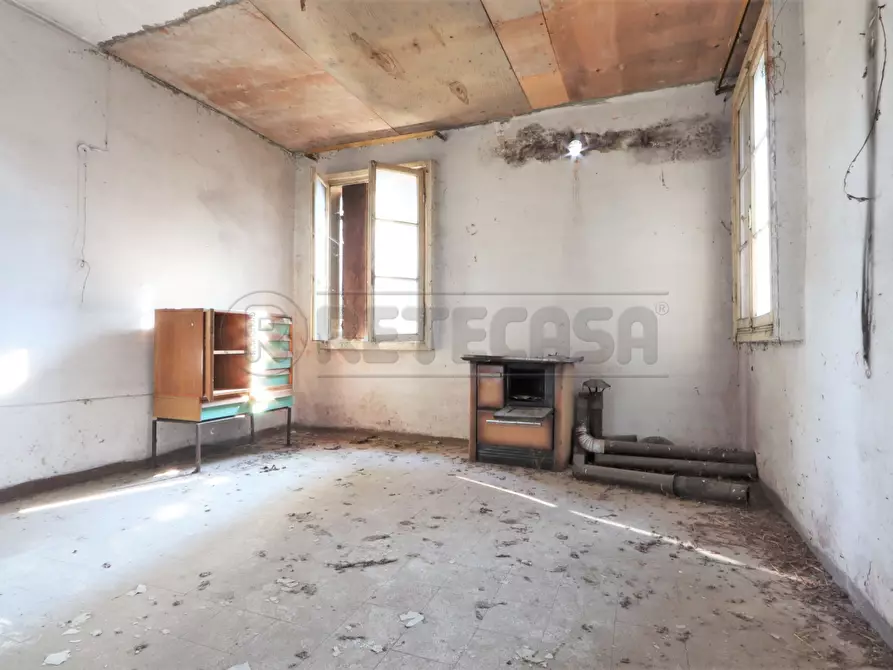 Immagine 16 di Rustico / casale in vendita  in Via delle Grotte a Longare