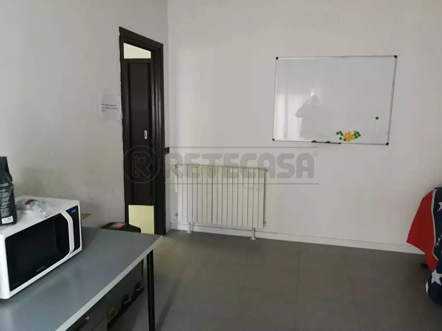 Immagine 6 di Ufficio in affitto  a Mirano
