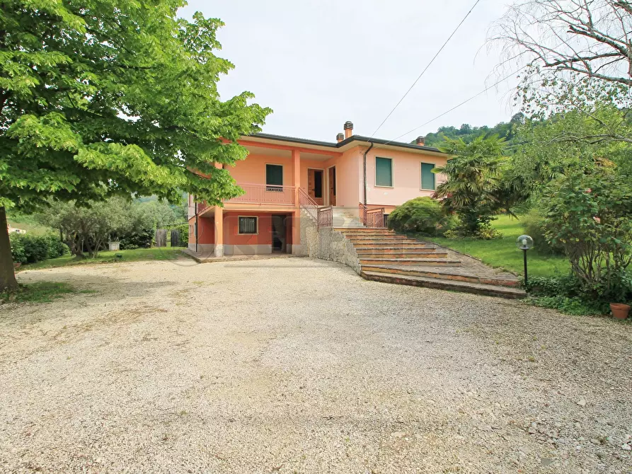 Immagine 1 di Casa indipendente in vendita  in Via Grisi 5 a Gambellara