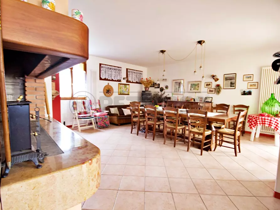 Immagine 6 di Porzione di casa in vendita  a Crespadoro