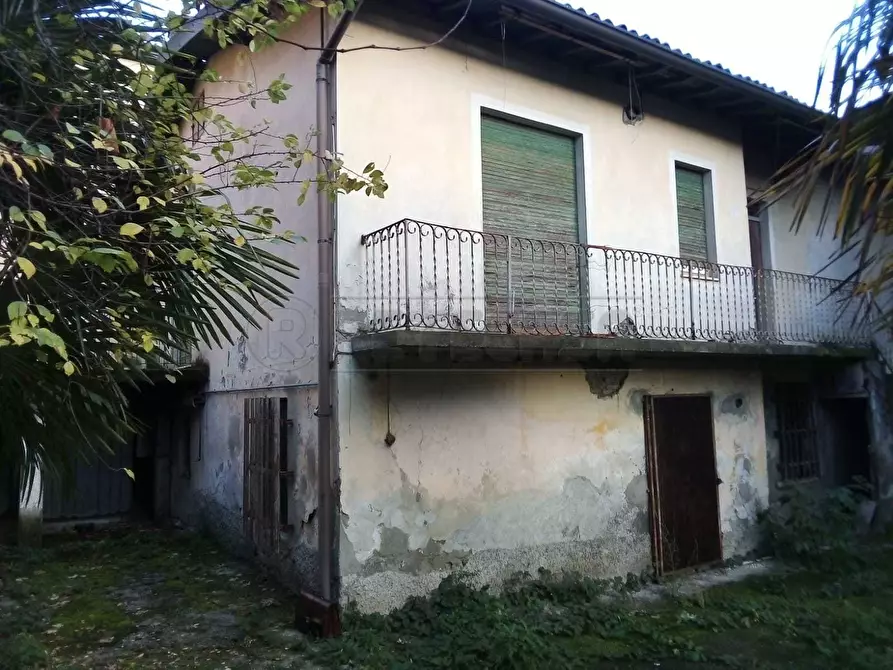 Immagine 1 di Villa in vendita  in Via Italia 24 a Seriate