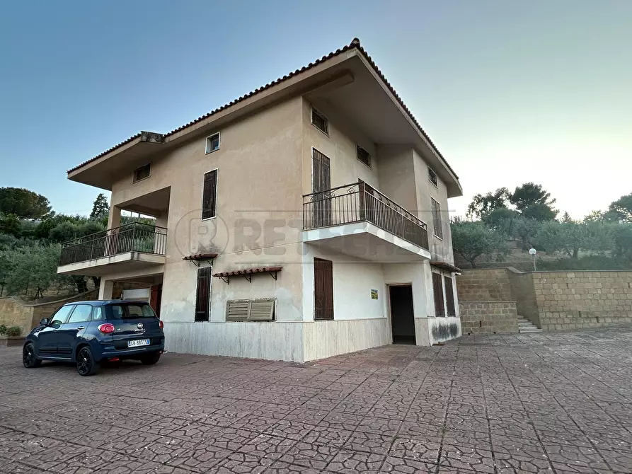 Immagine 34 di Villa in vendita  in contrada Serra Pantano a Caltanissetta