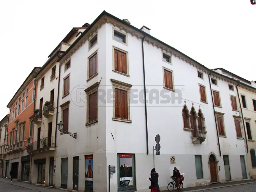 Immagine 1 di Terratetto in vendita  a Vicenza