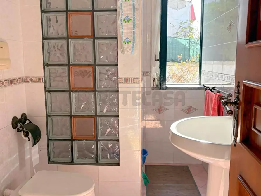 Immagine 18 di Villa in vendita  in Viale Cimabue 33 a Castel Volturno