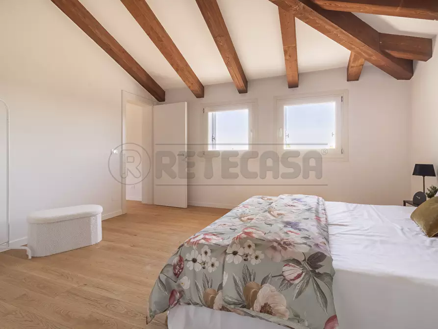 Immagine 23 di Bilocale in vendita  in Via Zuccola 37 a Bolzano Vicentino