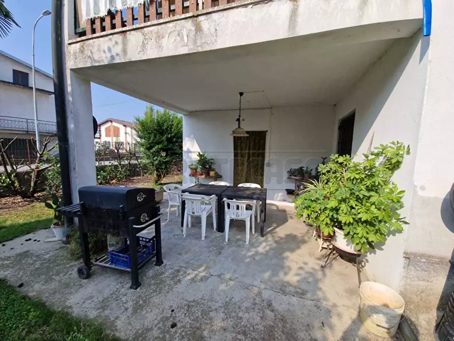 Immagine 24 di Villa in vendita  in Viale Europa a Acquanegra Cremonese