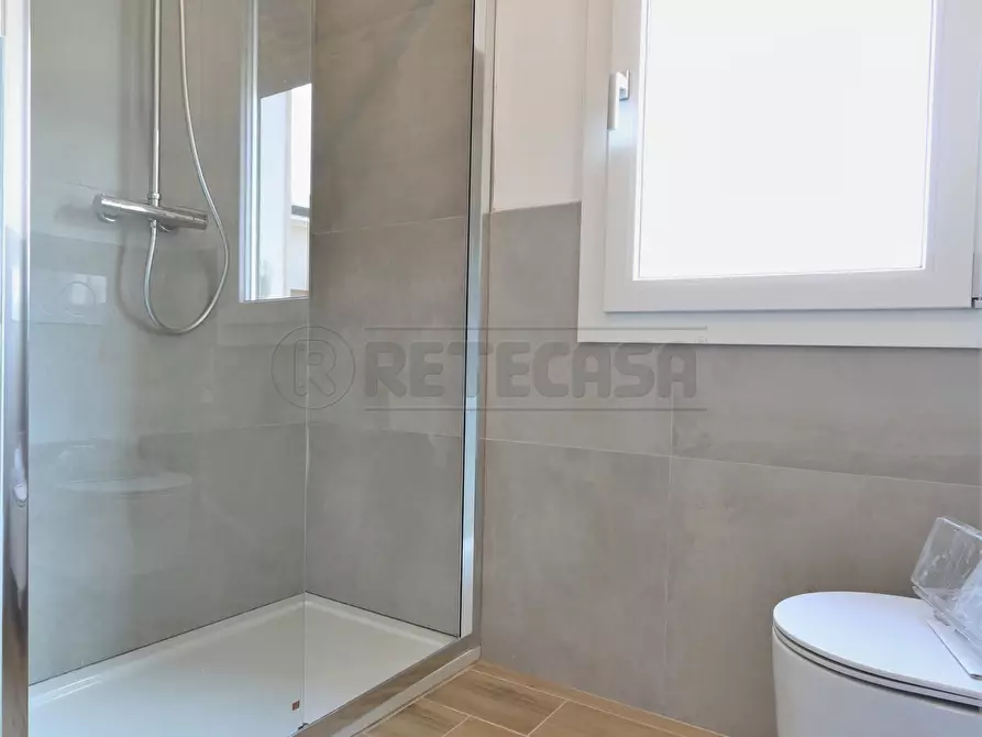 Immagine 9 di Stanza singola in affitto  a Vicenza