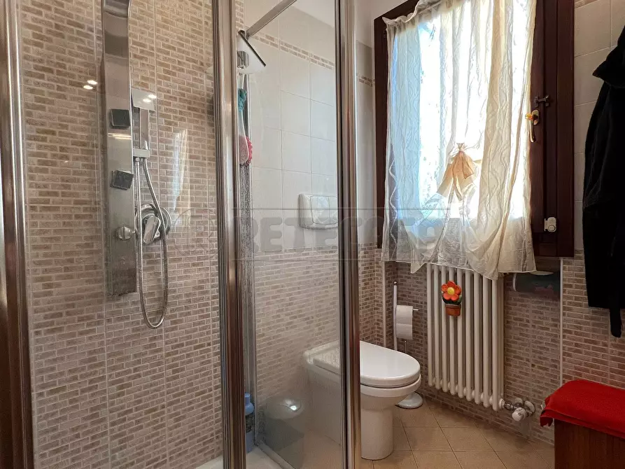 Immagine 14 di Appartamento in vendita  in VIA SILVIO PELLICO 43 a Sarego