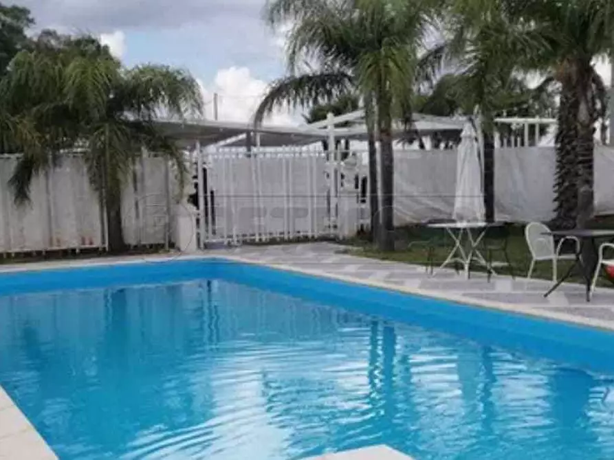 Immagine 1 di Villa in vendita  a Castelvetrano