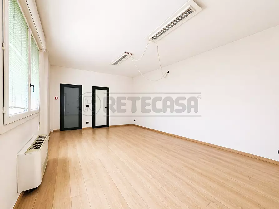 Immagine 4 di Ufficio in affitto  in Via dei Colli 33 a Padova