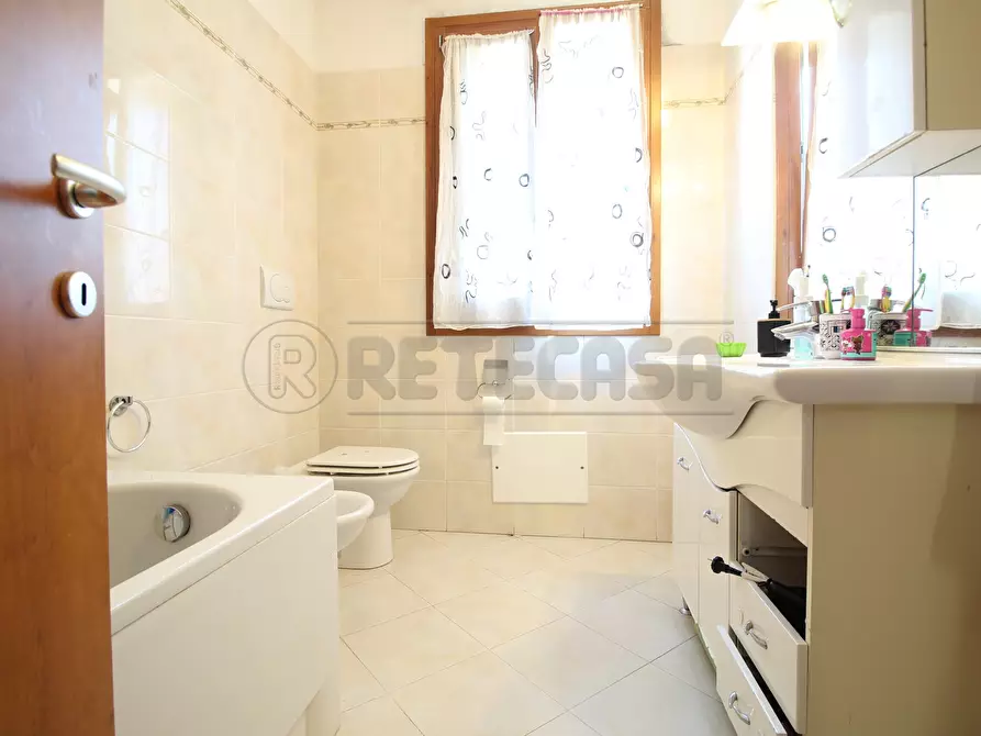 Immagine 9 di Appartamento in vendita  in Via Sant Antonio 60 a Sarego