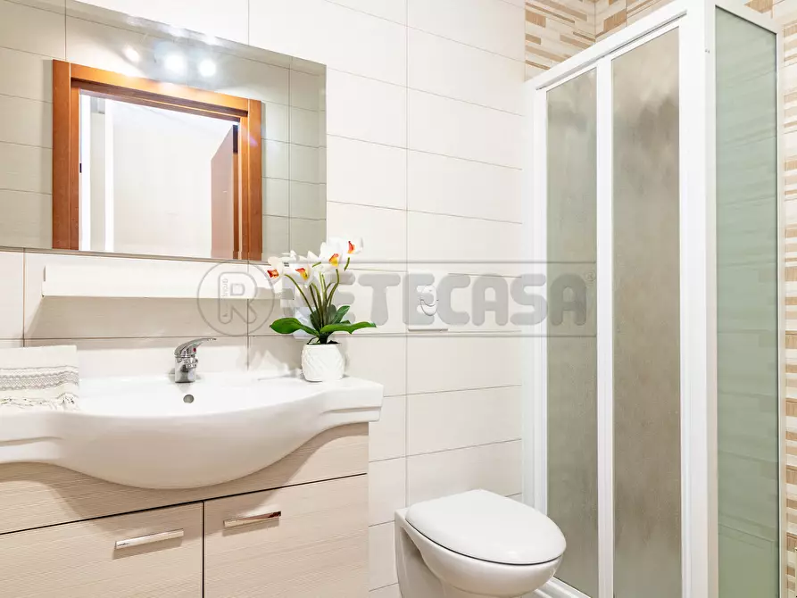 Immagine 5 di Bilocale in vendita  in Via Pastrengo 12 a Bisceglie