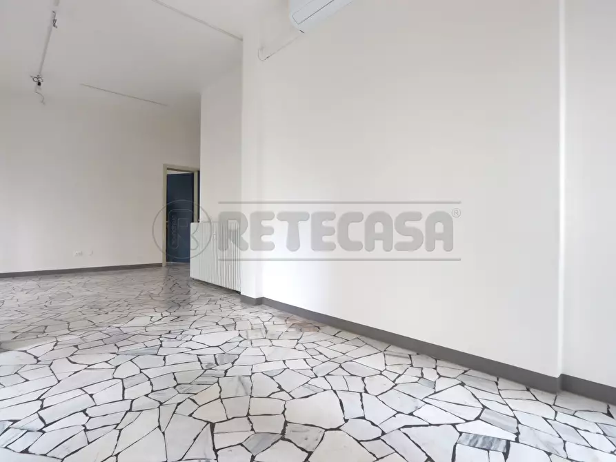 Immagine 41 di Ufficio in vendita  in Viale Milano 56 a Vicenza