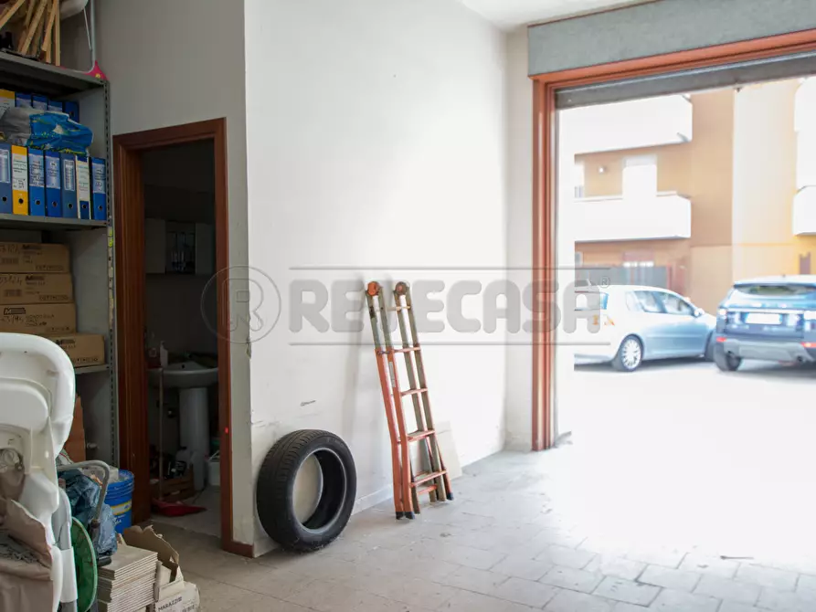 Immagine 9 di Magazzino in vendita  in Alba Chiara a Messina