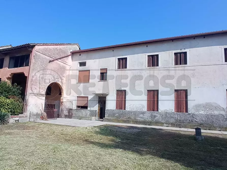 Immagine 2 di Rustico / casale in vendita  in Via Camatte 5 a Bolzano Vicentino
