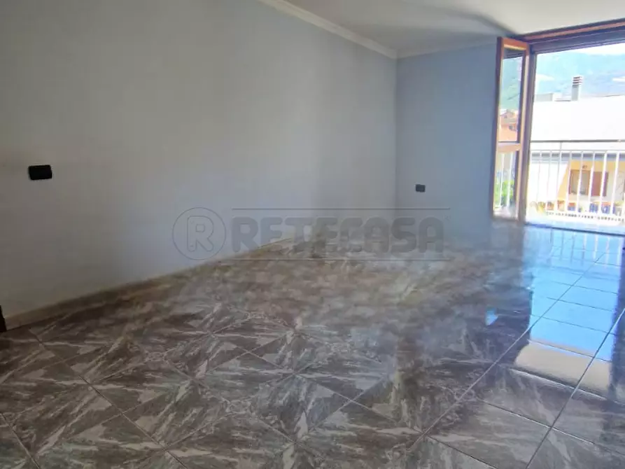 Immagine 13 di Casa semindipendente in vendita  a Mercato San Severino