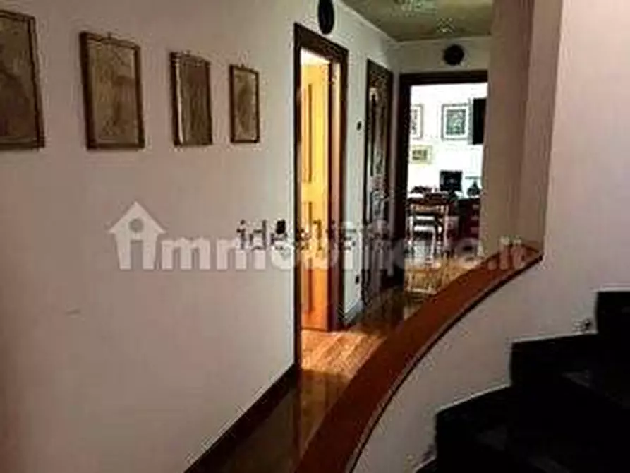 Immagine 7 di Villa in vendita  in Via Eschilo 54 a Roma