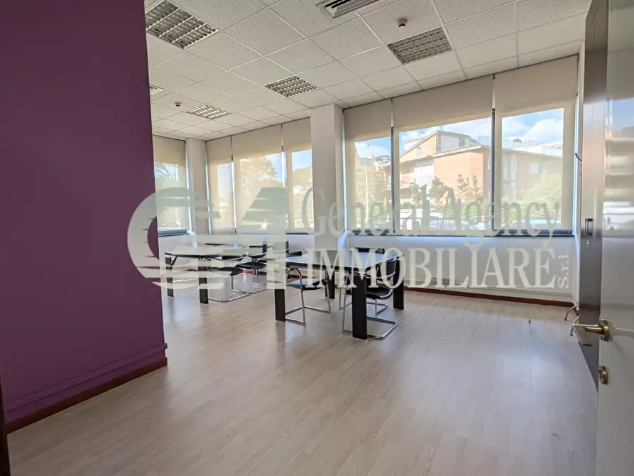 Immagine 39 di Ufficio in affitto  in VIALE DEL POGGIO FIORITO a Roma