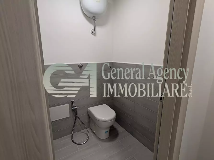 Immagine 48 di Ufficio in vendita  in Via Giuseppe Failla a Roma