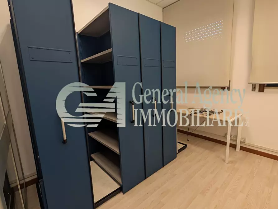 Immagine 56 di Ufficio in affitto  in VIALE DEL POGGIO FIORITO a Roma