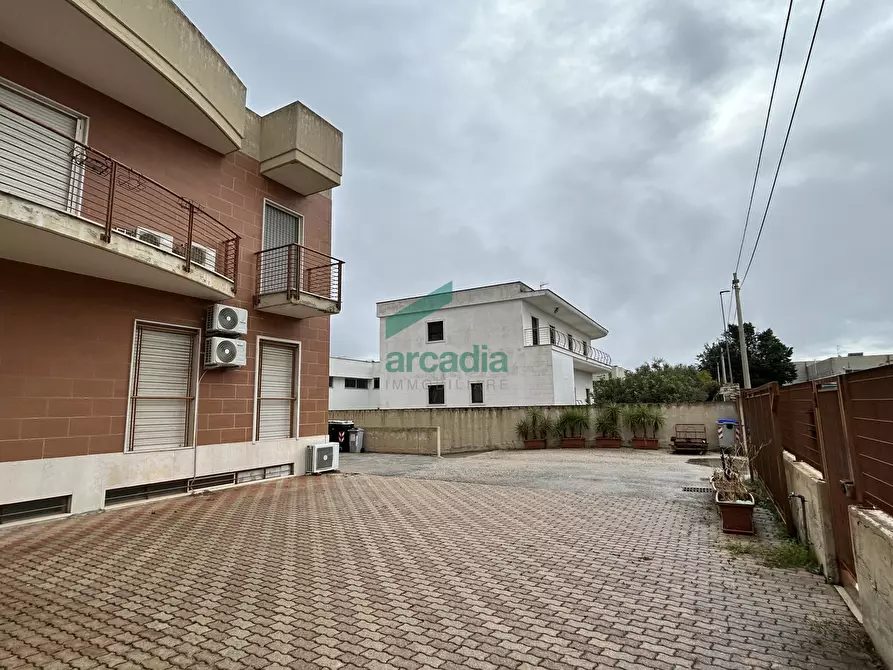 Immagine 29 di Attività artigianale in vendita  in Via dei Vetrai 5 a Modugno