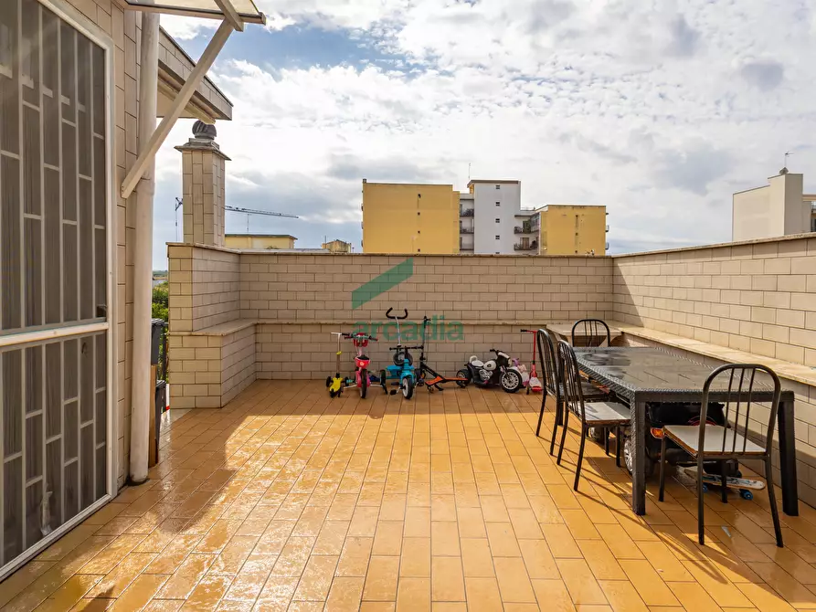 Immagine 6 di Casa indipendente in vendita  in Via Gabriele D'Annunzio 11 a Triggiano