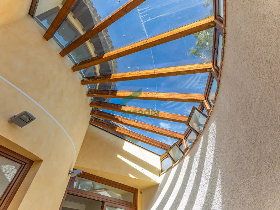 Immagine 19 di Locale commerciale in vendita  in Strada Vicinale Vecchia di Matera 369 a Gioia Del Colle