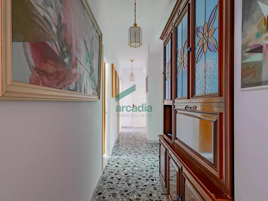 Immagine 16 di Appartamento in vendita  in Largo Ciaia 13 a Bari