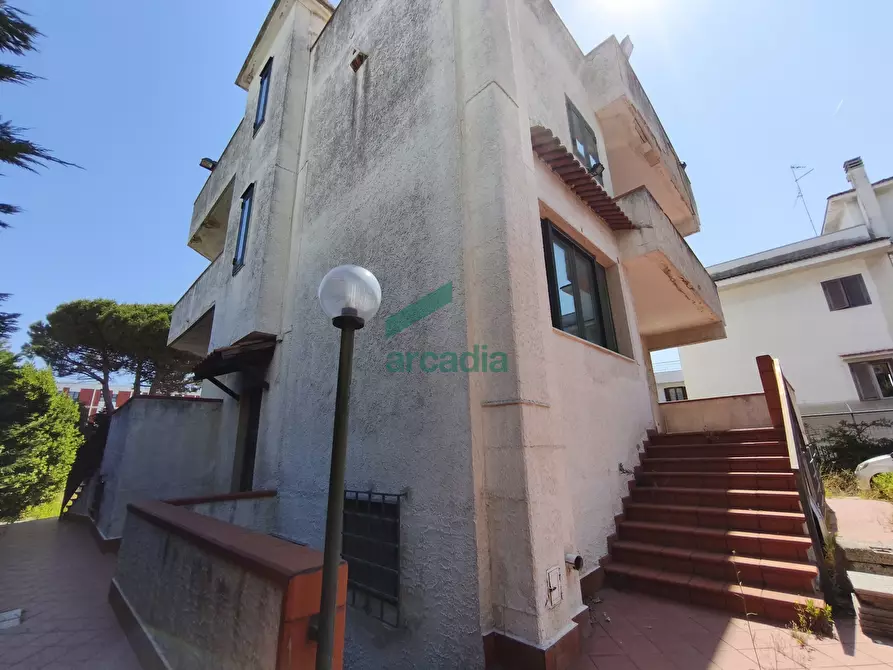 Immagine 5 di Villa in vendita  in Via Nazionale 8/H a Bari