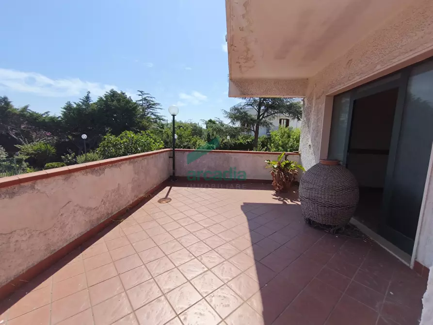 Immagine 17 di Villa in vendita  in Via Nazionale 8/H a Bari