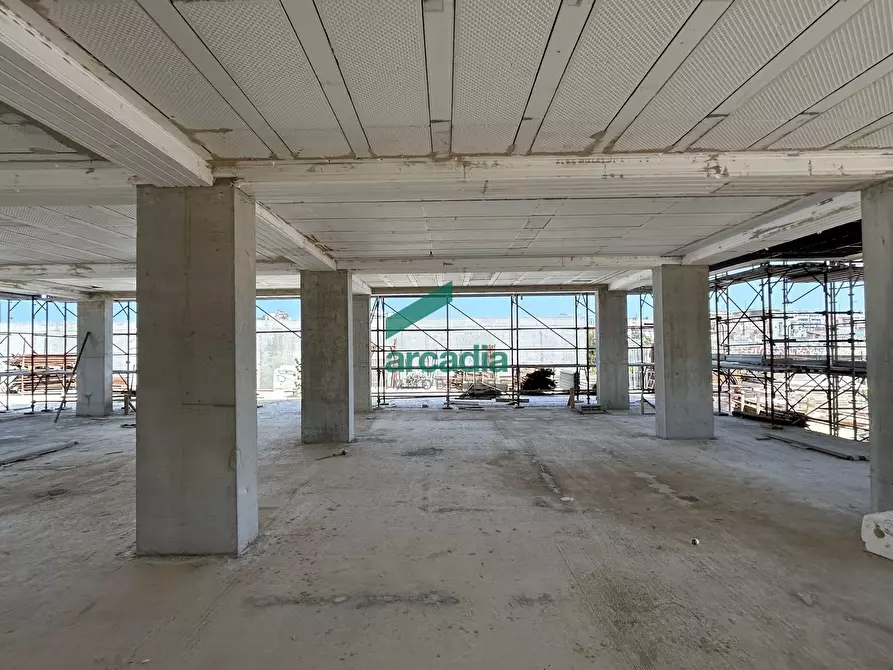 Immagine 17 di Trilocale in vendita  in Via Giuseppe Sangiorgi 3 a Bari