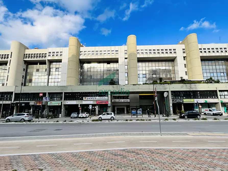 Immagine 2 di Ufficio in affitto  in Via Sette Pietro 4 a Bari