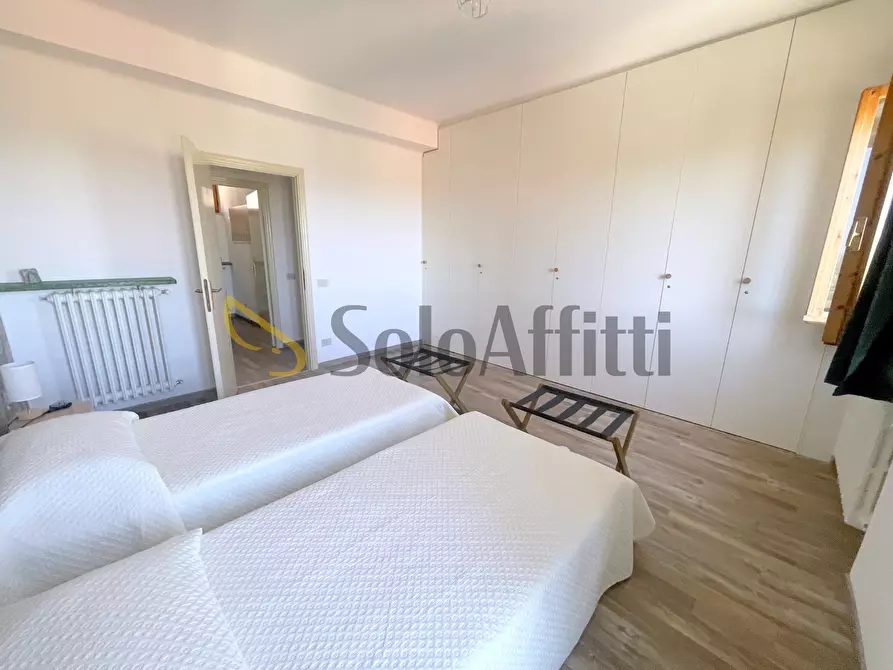 Immagine 9 di Trilocale in affitto  a Osimo