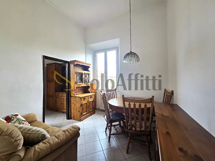 Immagine 15 di Trilocale in affitto  in Piazza di Santa Croce in Gerusalemme 1 a Roma