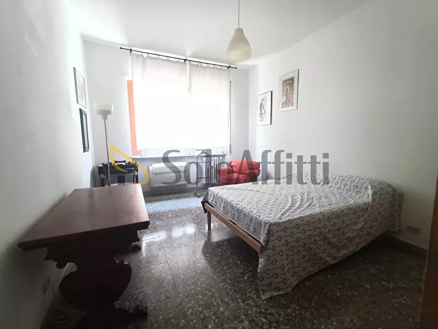 Immagine 1 di Stanza singola in affitto  in Via Andrea Sacchi a Roma