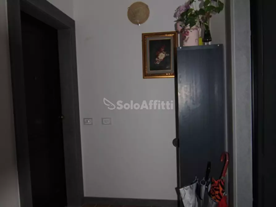 Immagine 2 di Trilocale in affitto  a Livorno