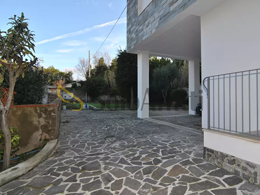 Immagine 2 di Appartamento in affitto  in Piazza delle Carrozze 29 a Livorno