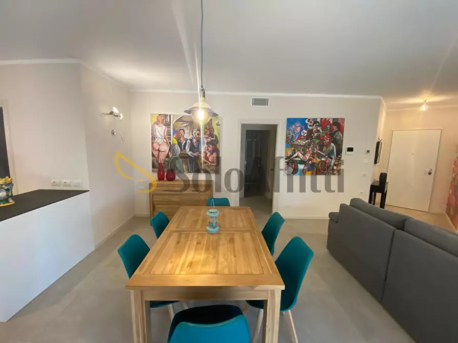 Immagine 18 di Quadrilocale in affitto  in Viale dei Mille 1 a Riccione