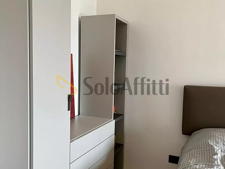 Immagine 36 di Bilocale in affitto  in Via Venarìa 75 a Torino