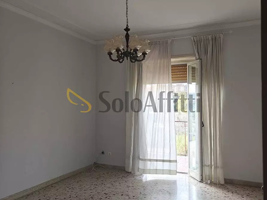 Immagine 2 di Trilocale in affitto  a Catania