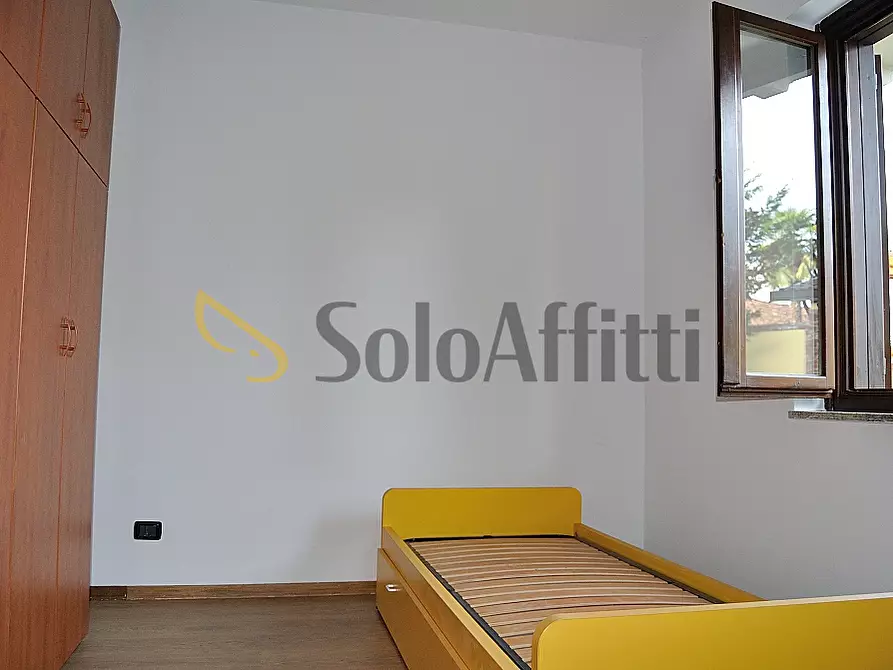 Immagine 16 di Trilocale in affitto  in Via Fornaci 45 a Settimo Torinese