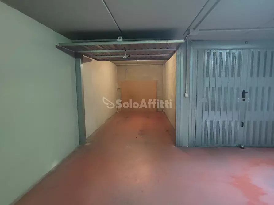 Immagine 1 di Garage in affitto  in Via Saliceto 3 a Torino