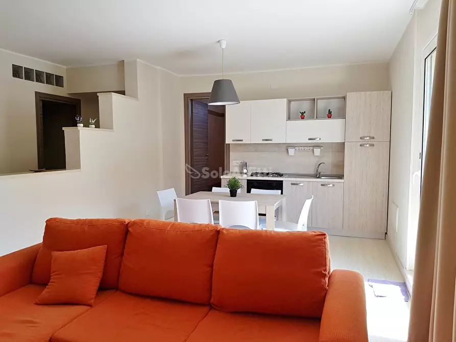 Immagine 2 di Stanza singola in affitto  a Catanzaro