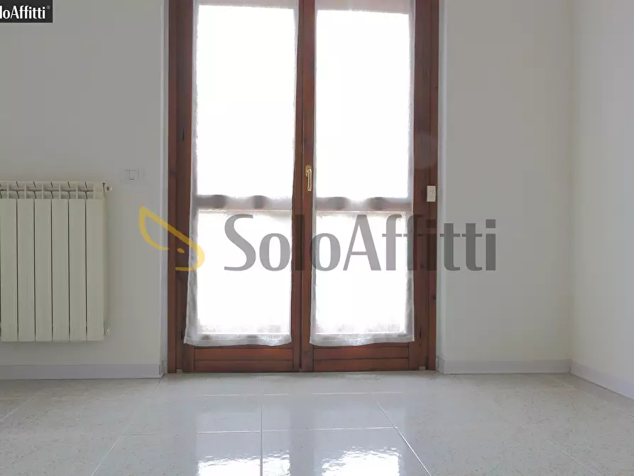 Immagine 19 di Trilocale in affitto  in Via Trieste 78 a Muggiò