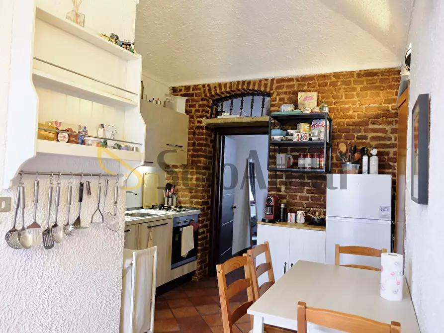 Immagine 8 di Bilocale in affitto  in Via Pollenzo 10 a Torino